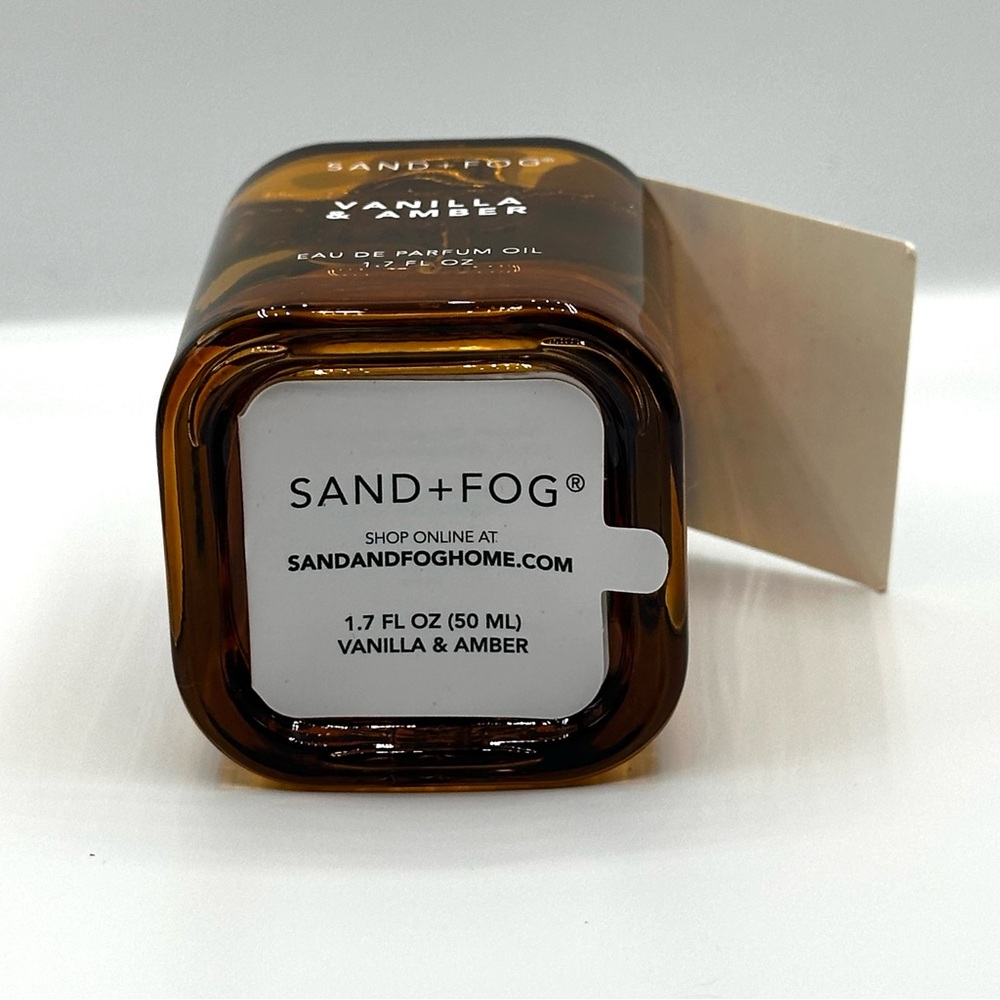 Sand and Fog Vanilla & Amber 50ml Parfum Oil Dropper - Picture 4 of 4